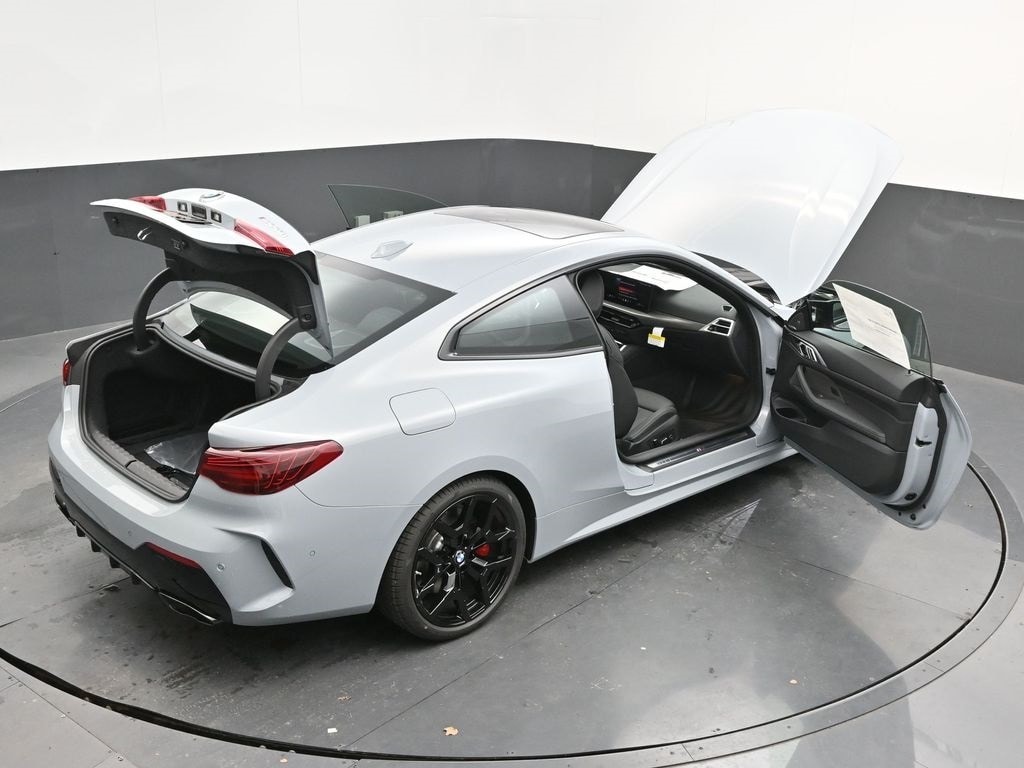 2026 BMW 4 Series M440i - Photo 53