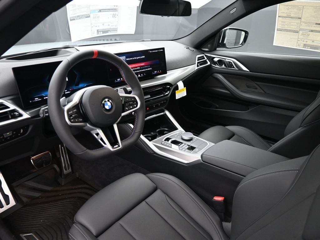 2026 BMW 4 Series M440i - Photo 11