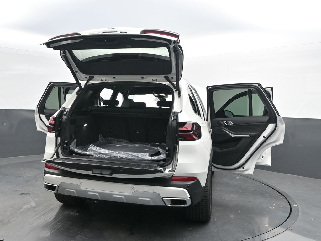 2026 BMW X5 40i - Photo 52
