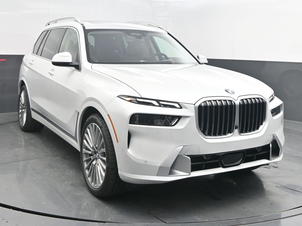 2026 BMW X7 SUV 
