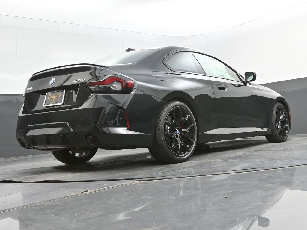 2025 BMW 2 Series 230i - Photo 34