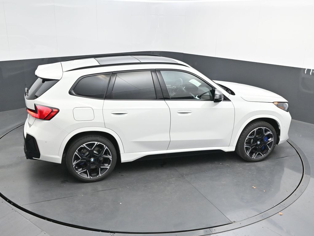 2026 BMW X1 M35i - Photo 45
