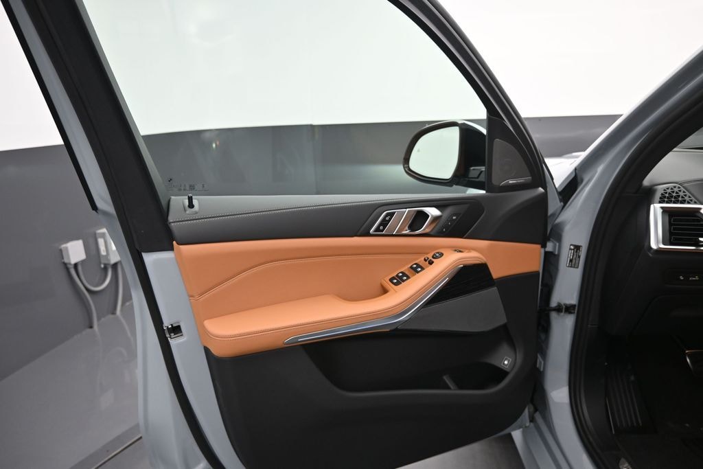 New 2026 BMW X5 xDrive50e SUV