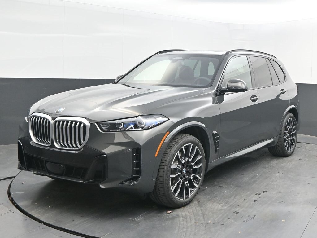 2026 Bmw X5 M photo 3
