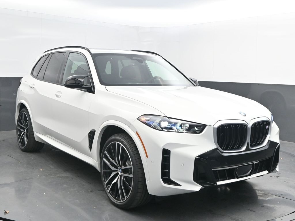 2026 BMW X5 M60i's photo