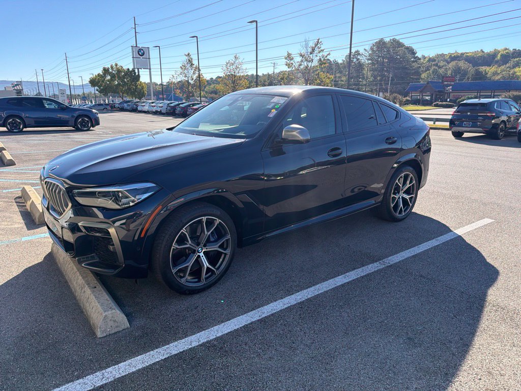 2023 BMW X6 SUV 