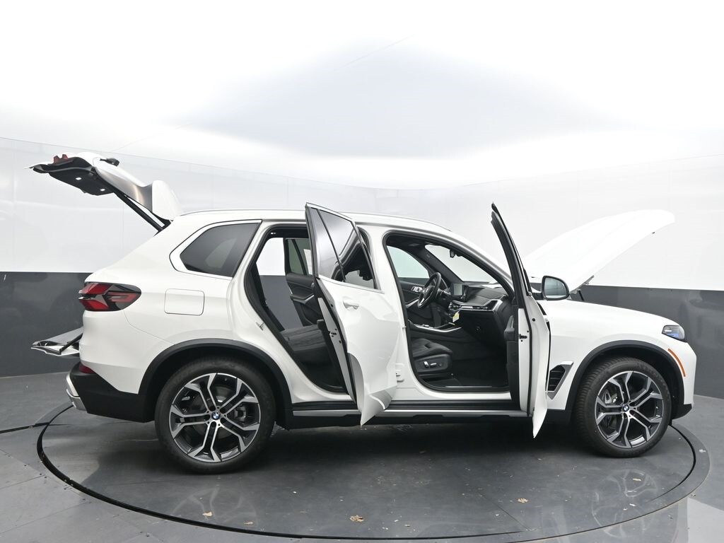 2026 BMW X5 40i - Photo 49