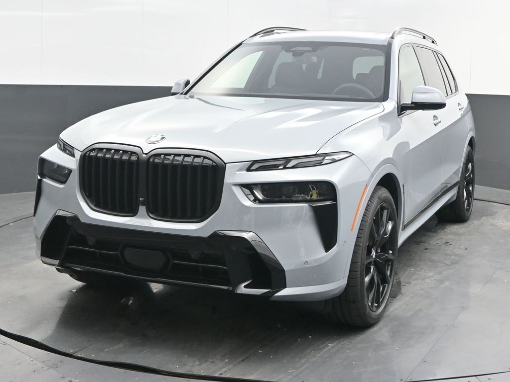 New 2026 BMW X7 xDrive40i SUV