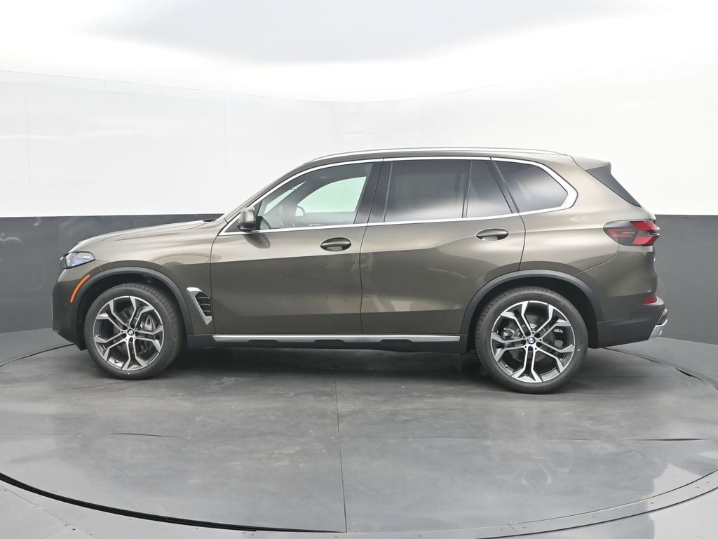 New 2026 BMW X5 xDrive40i SUV