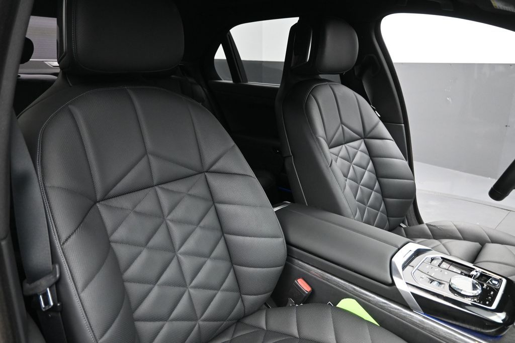 2023 BMW 7 Series 740i - Photo 21