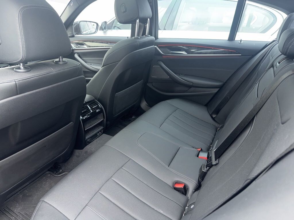 Certified 2022 BMW 5 Series Sedan