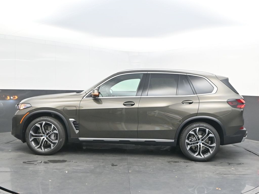 New 2026 BMW X5 xDrive50e SUV