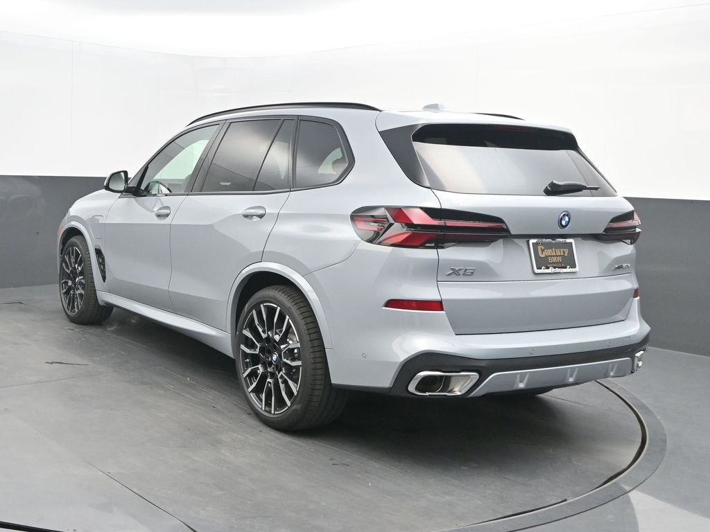 New 2026 BMW X5 xDrive50e SUV