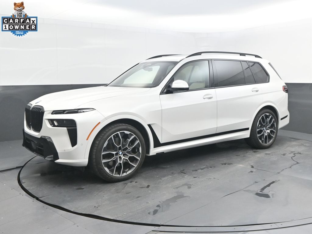 2025 BMW X7 xDrive40i's photo