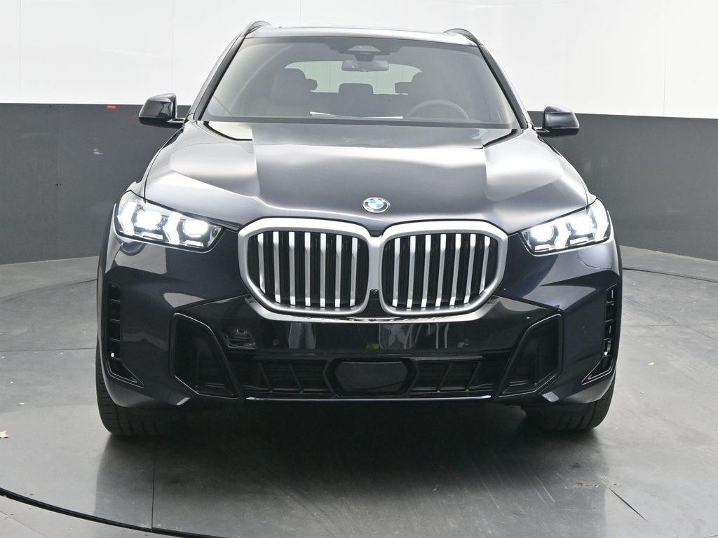 New 2026 BMW X5 sDrive40i SUV
