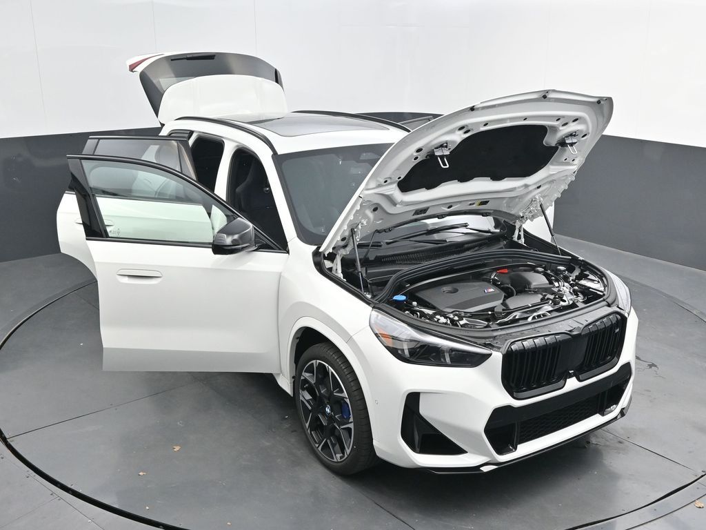 2026 BMW X1 M35i - Photo 61