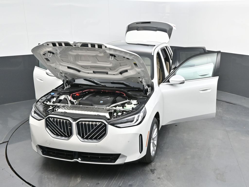 2025 BMW X3 30 - Photo 52