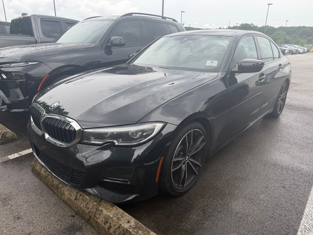 2020 BMW 3 Series 330i Sedan's photo