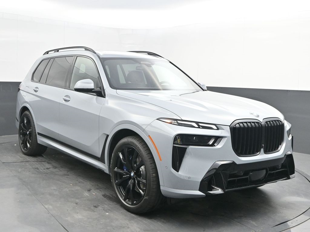 New 2026 BMW X7 xDrive40i SUV