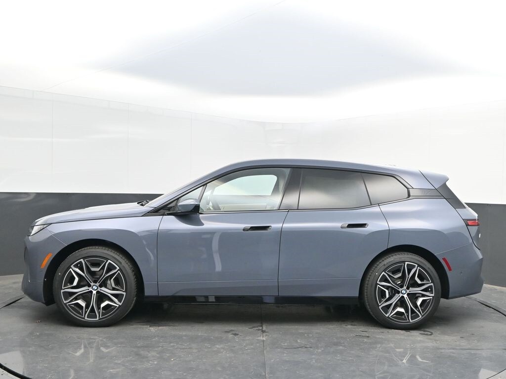 2026 Bmw iX photo 4