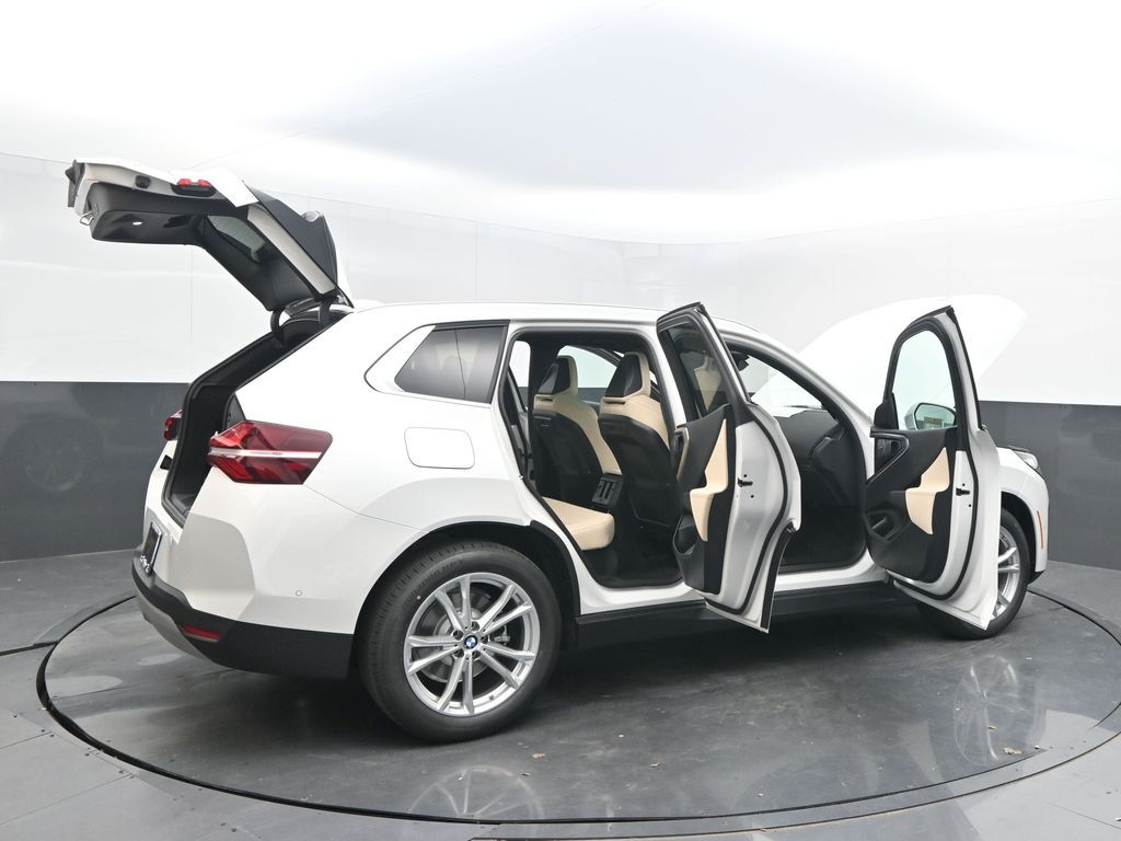 2025 BMW X3 30 - Photo 49
