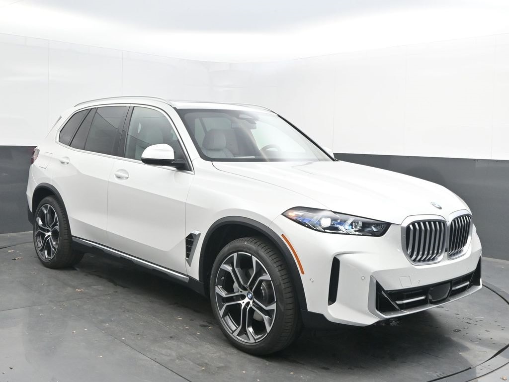 2026 BMW X5 40i's photo