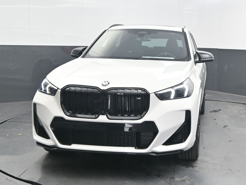2026 BMW X1 M35i - Photo 10
