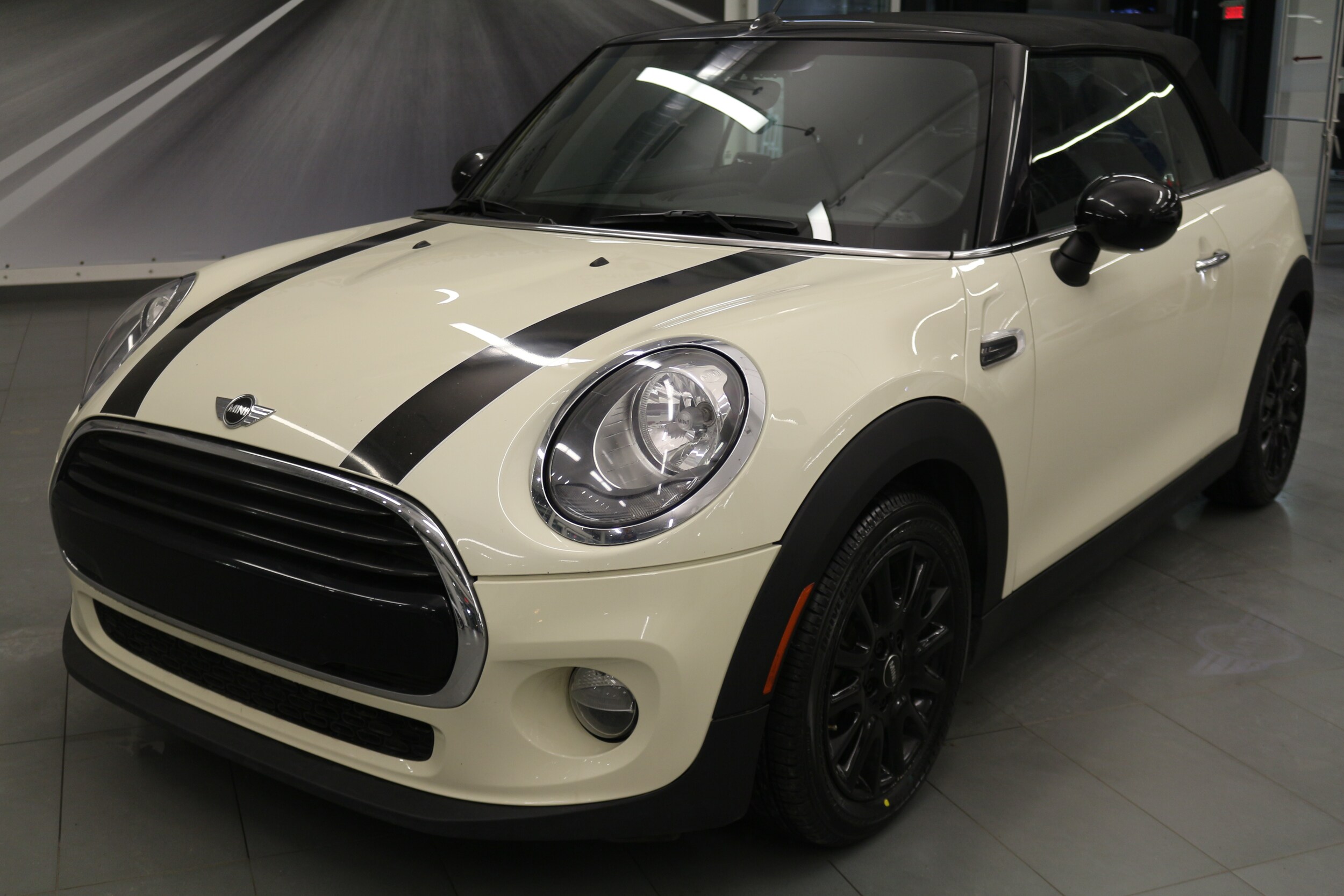 Mini Cooper 2017 Doccasion à Vendre Chez Bmw Laval Niv
