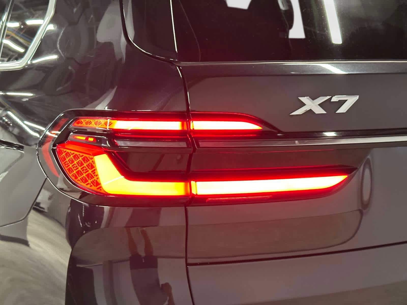 2023 BMW X7 40i - Photo 6