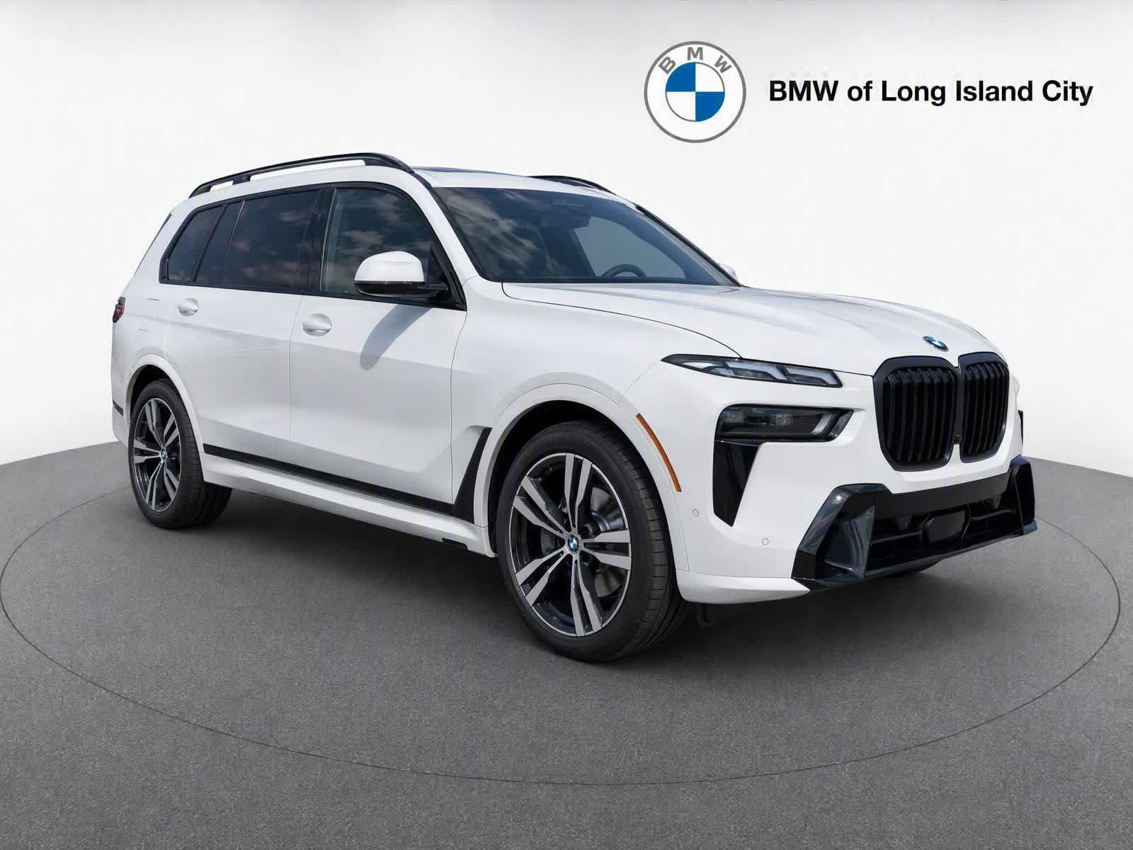 2027 BMW X7