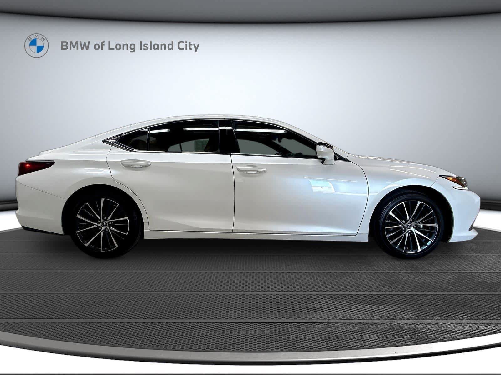 Used 2025 Lexus ES 350 Base Sedan