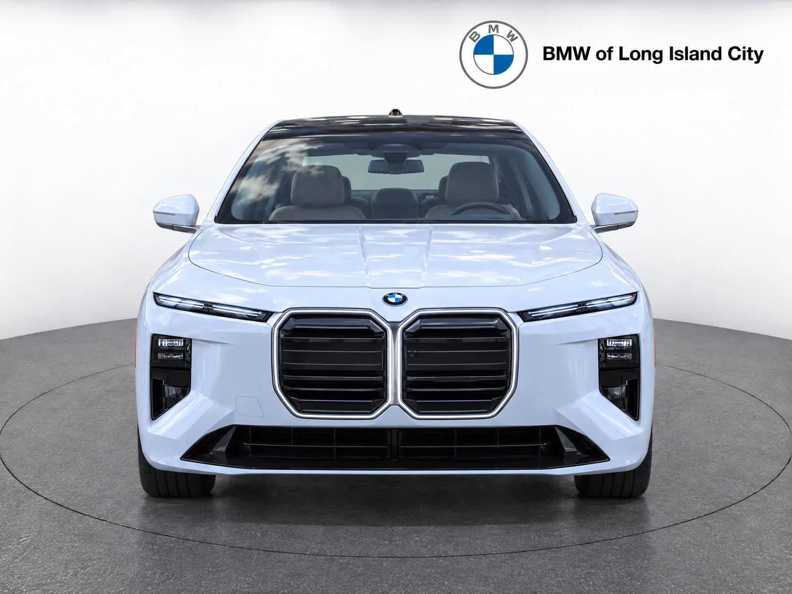New 2027 BMW 740i xDrive Sedan