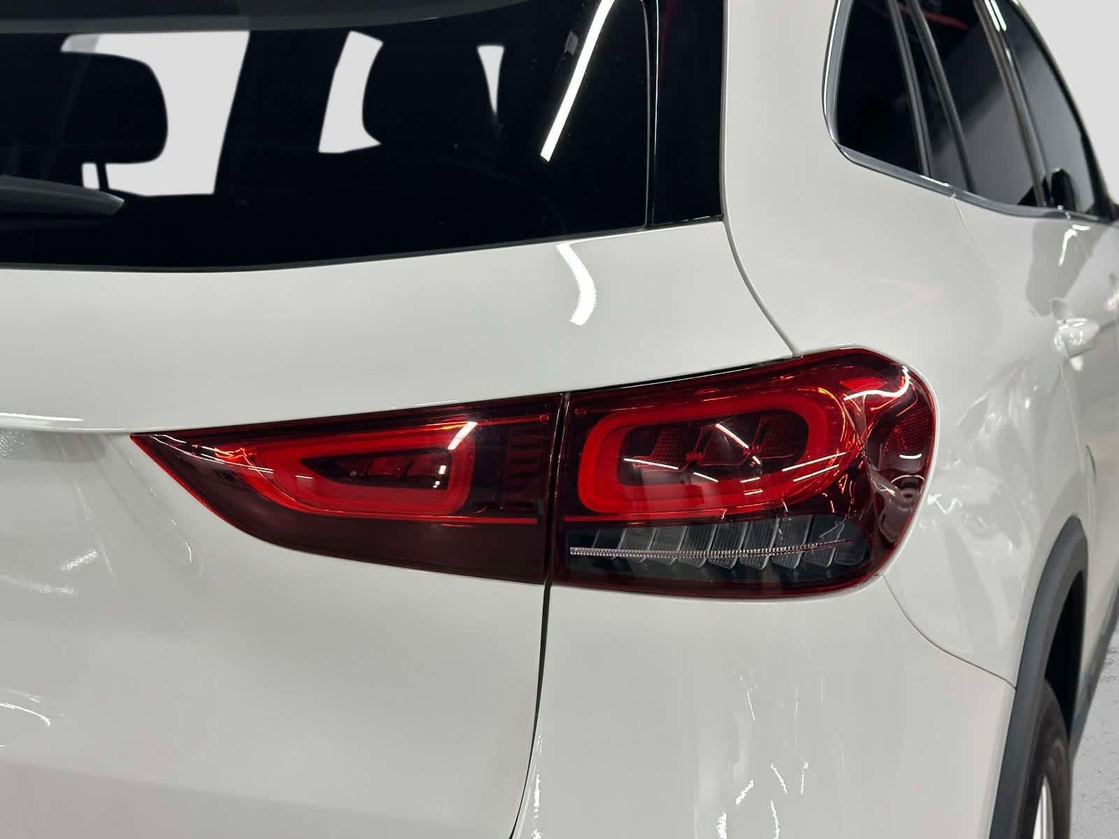 2023 Mercedes-Benz GLA Base - Photo 11
