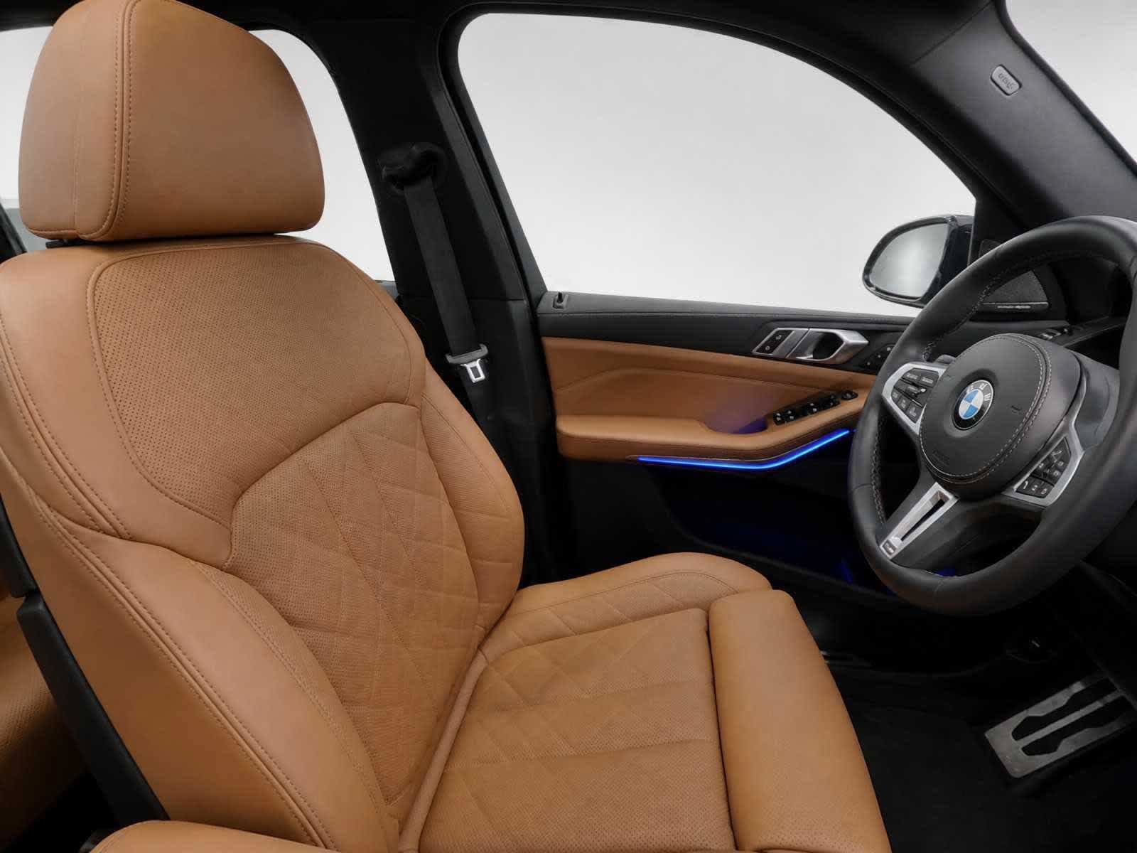 2026 BMW X5 M60i - Photo 10