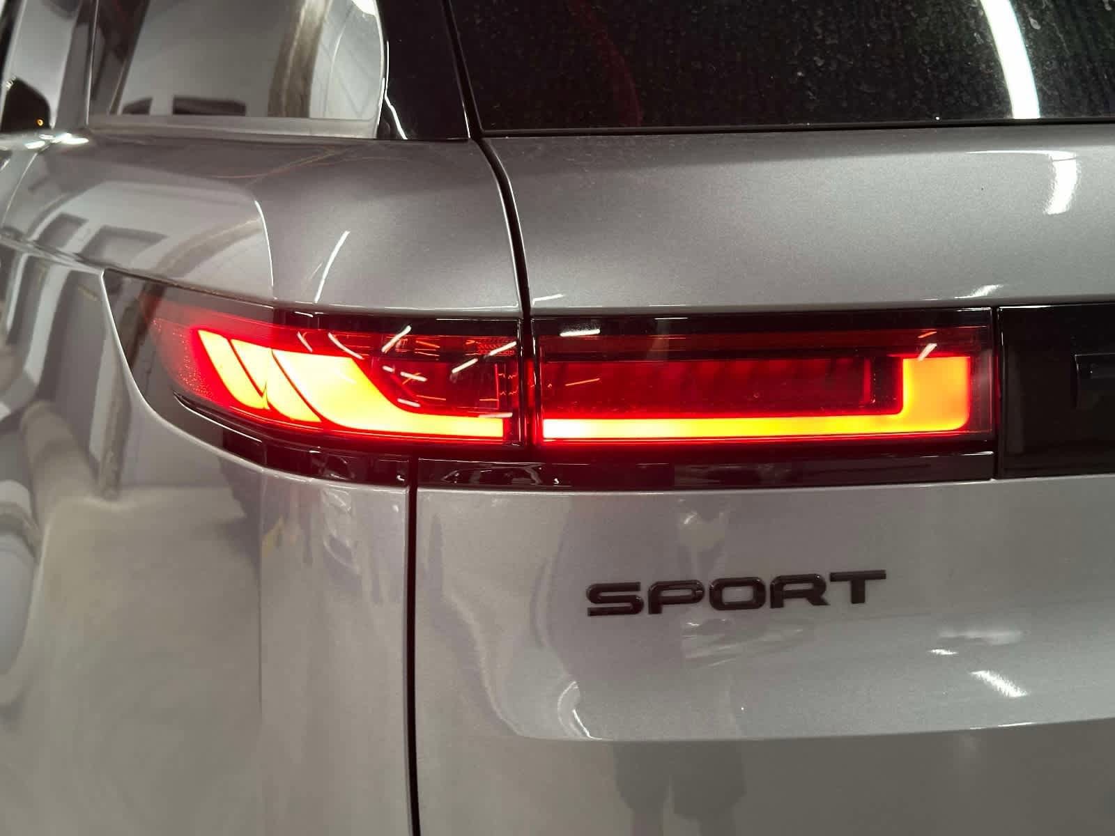 2024 Land Rover Range Rover Sport SE Dynamic - Photo 11