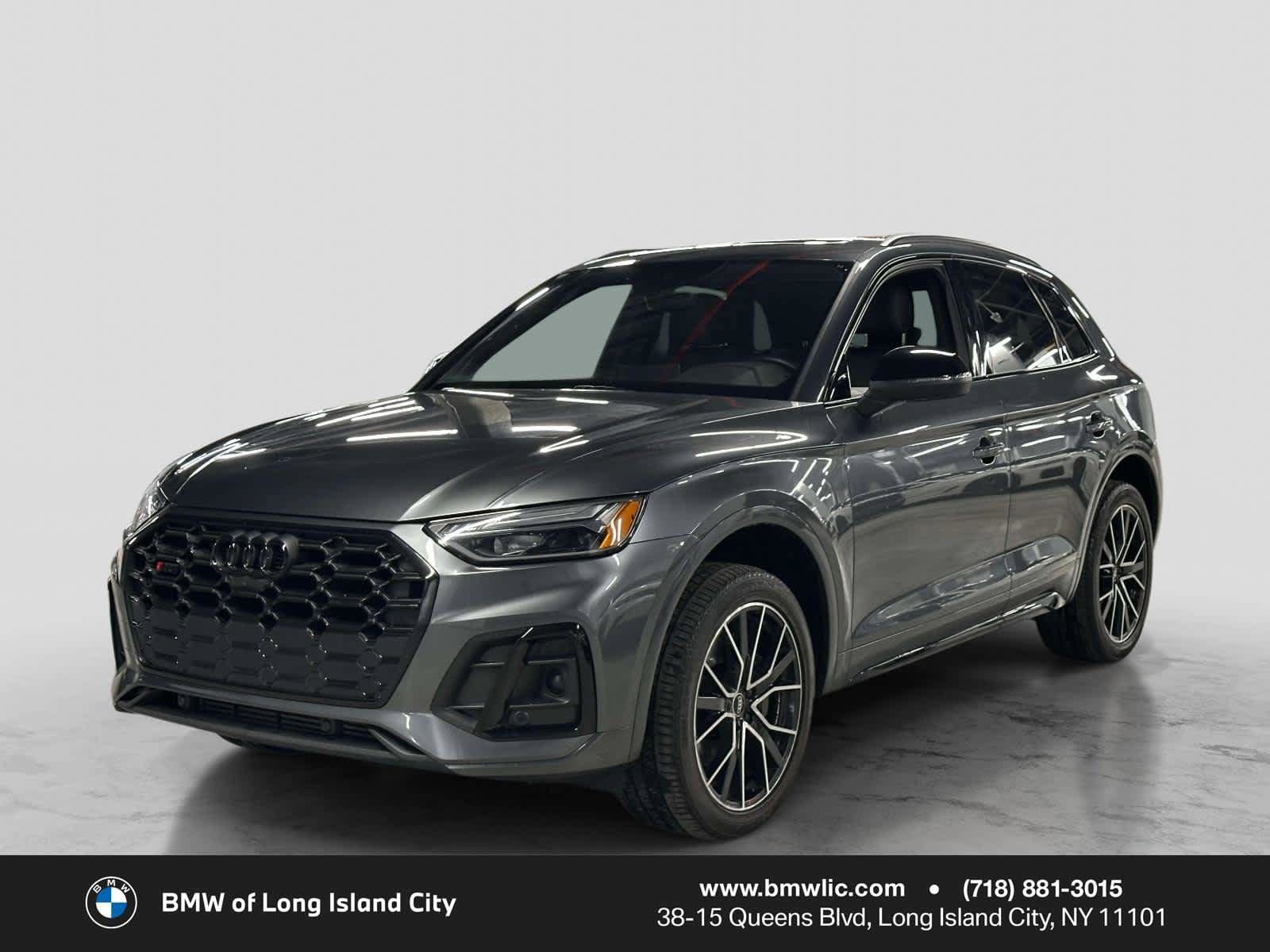 2023 Audi SQ5 Premium Plus's photo