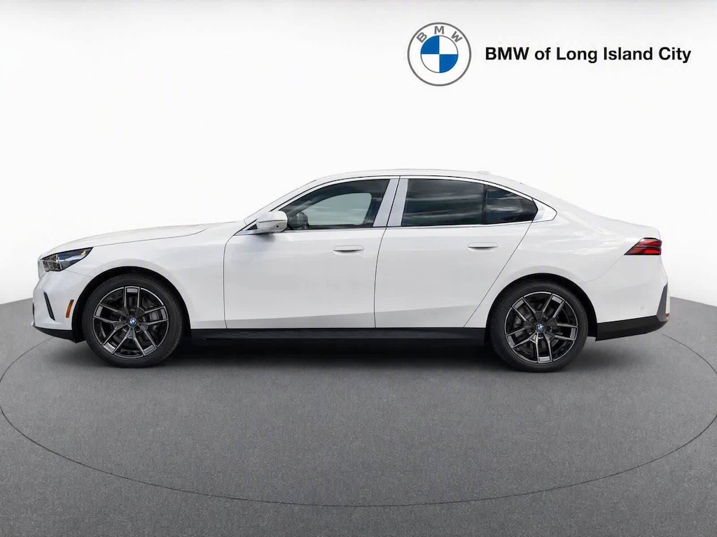 New 2027 BMW 530i xDrive Sedan