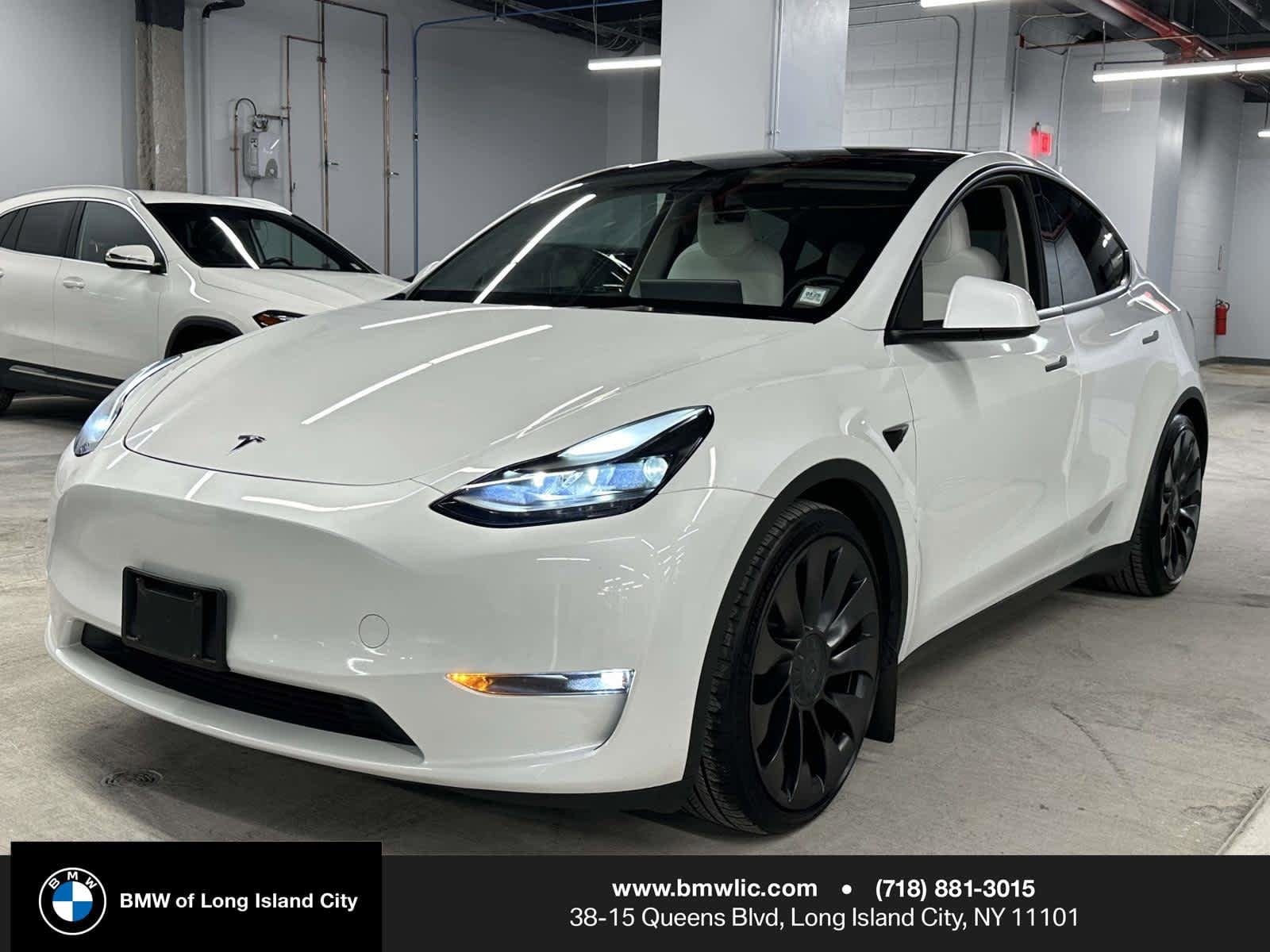 2023 Tesla Model Y Performance Dual Motor All-Wheel Drive's photo