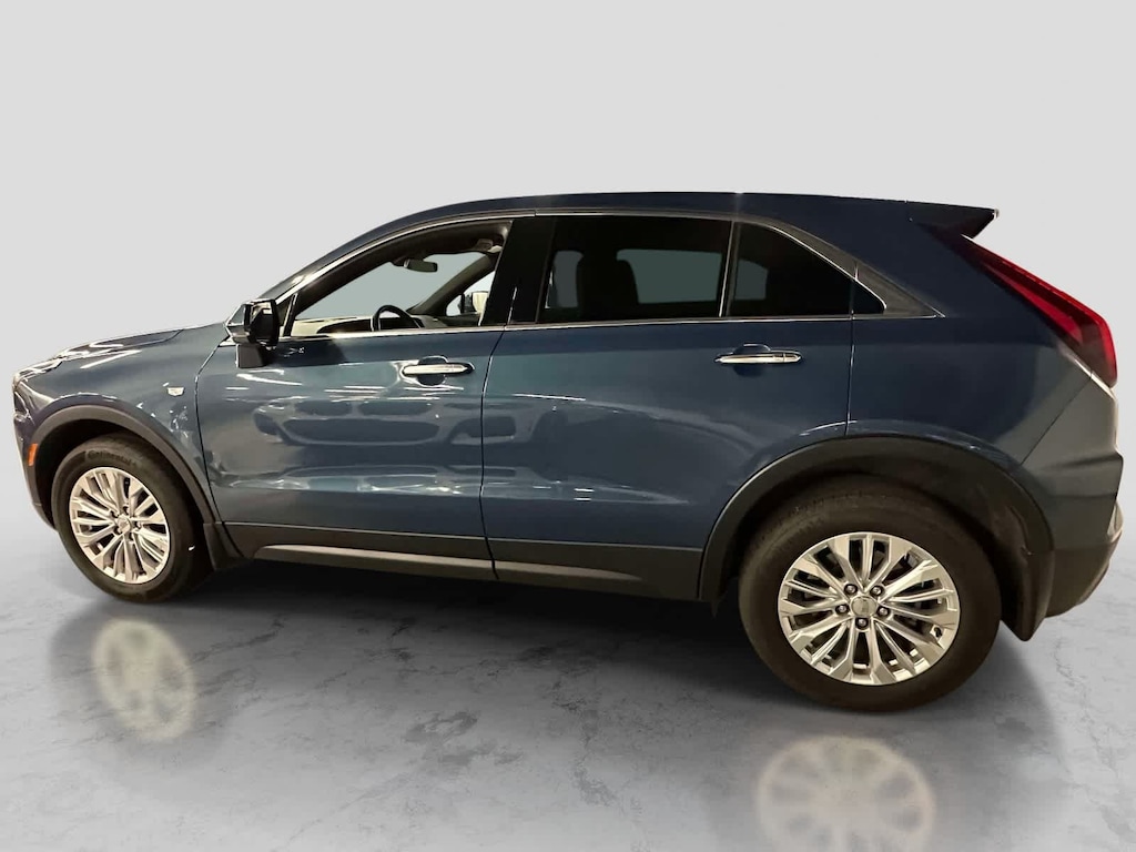Used 2024 CADILLAC XT4 Luxury SUV