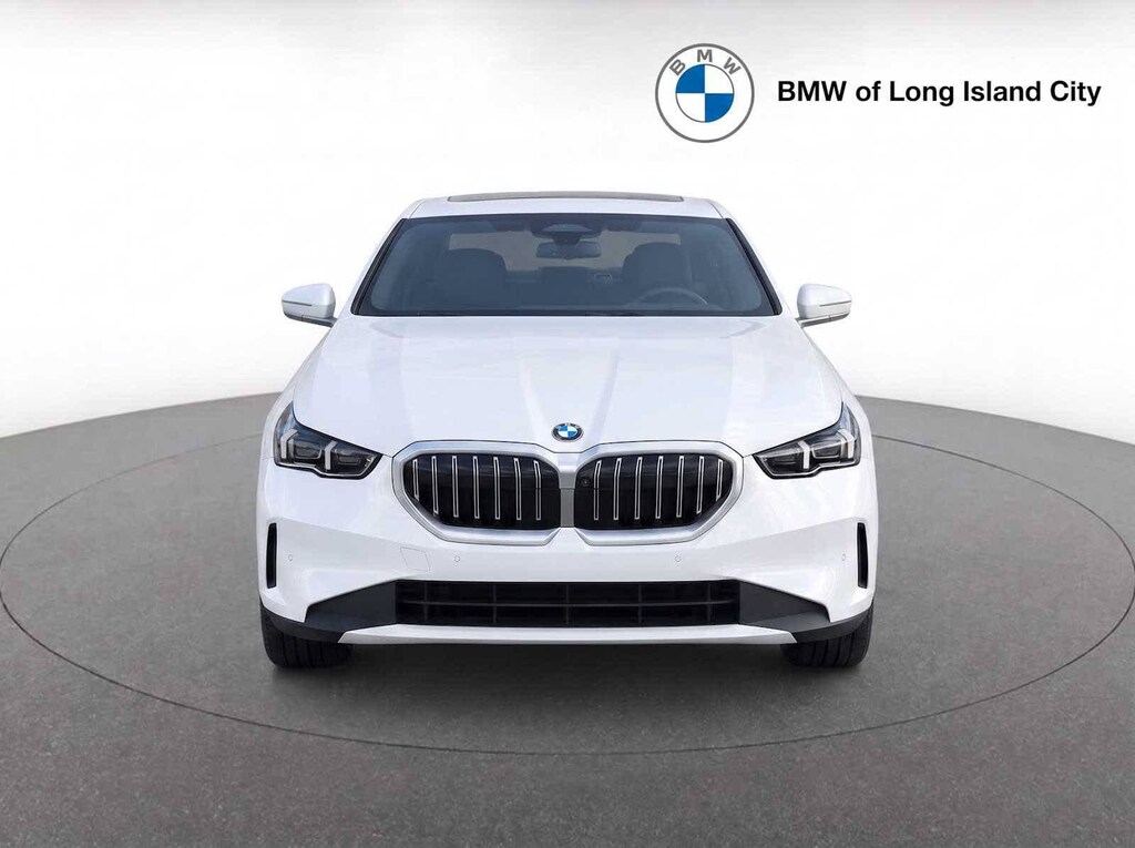 New 2026 BMW 530i xDrive Sedan