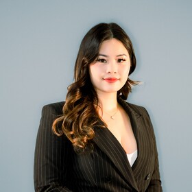 Staff member Melissa Li from ID_41edfb