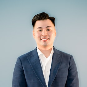 Staff member Raymond Liang from ID_41edfb
