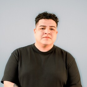 Staff member Piero Santacruz from ID_f46120