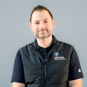 Staff member Erik Pintar from ID_f46120