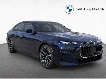 2026 BMW 750e xDrive Sedan