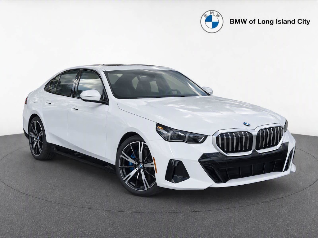 New 2026 BMW 530i xDrive Sedan
