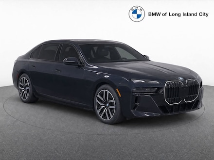 2026 BMW 750e xDrive Sedan