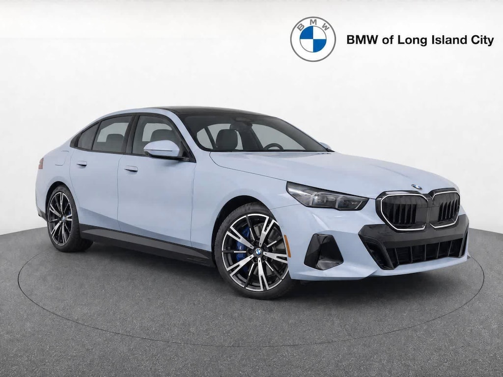 New 2027 BMW 550e xDrive Sedan
