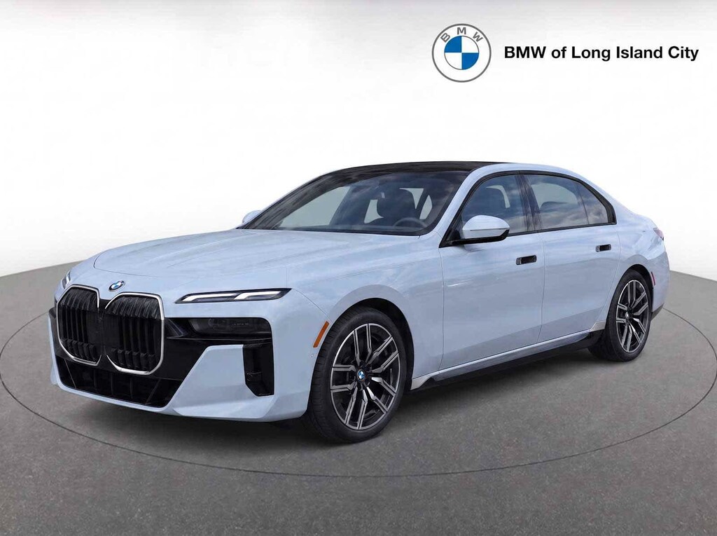 New 2026 BMW 740i xDrive Sedan