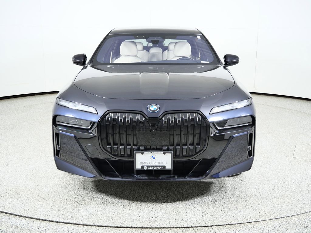 Thumbnail: 2023 BMW i7 - 3